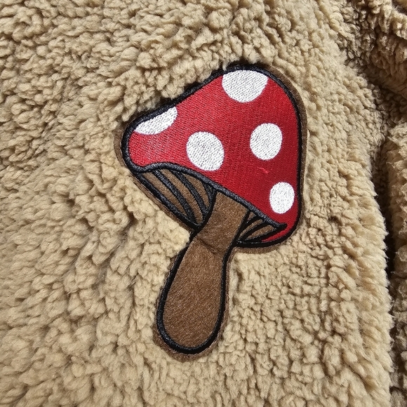 Derek Heart Sherpa Mushroom Shacket Size L - Picture 5 of 12